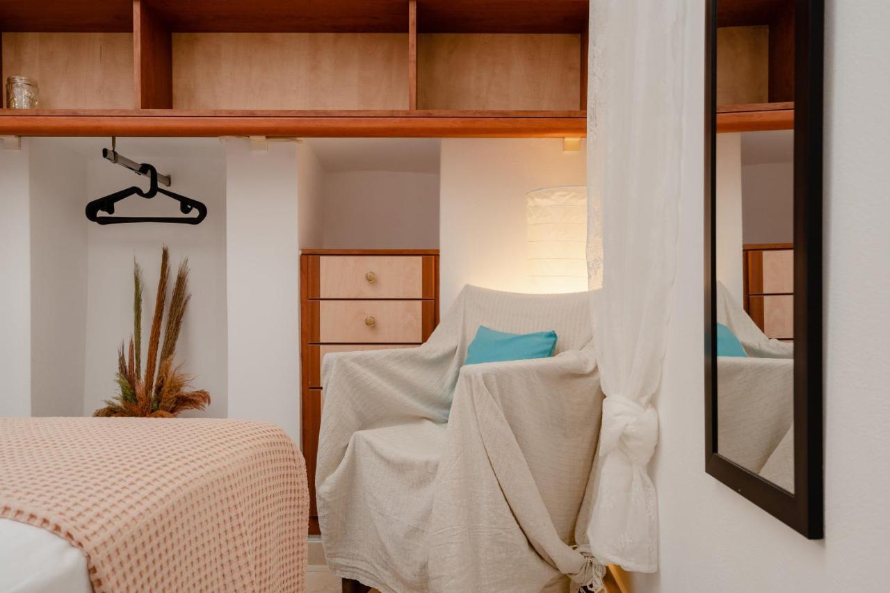 Small Apartment in Grotta Naxos Naxos City Esterno foto