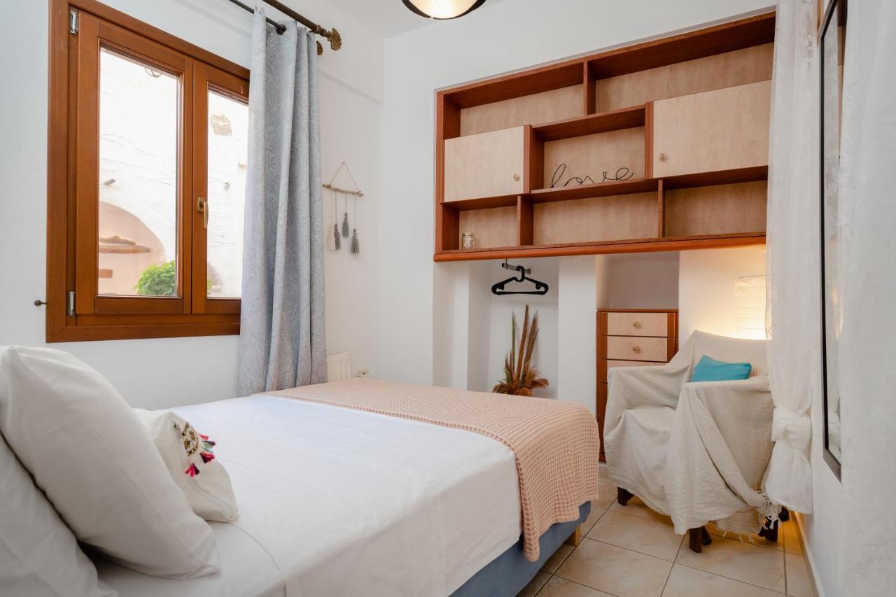Small Apartment in Grotta Naxos Naxos City Esterno foto