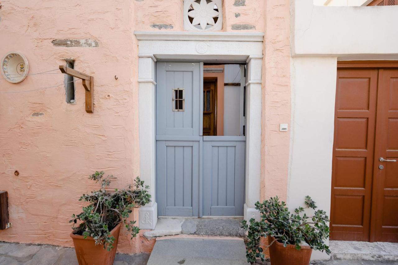 Small Apartment in Grotta Naxos Naxos City Esterno foto